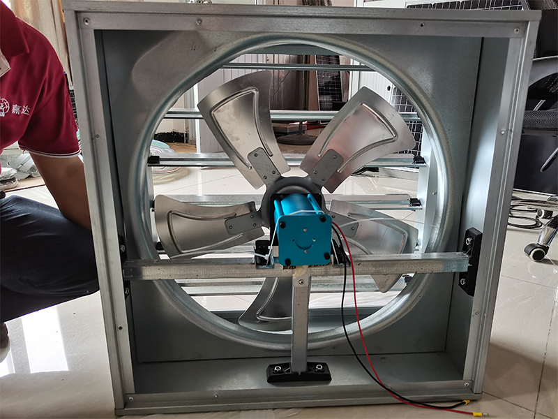 光伏負(fù)壓排風(fēng)扇